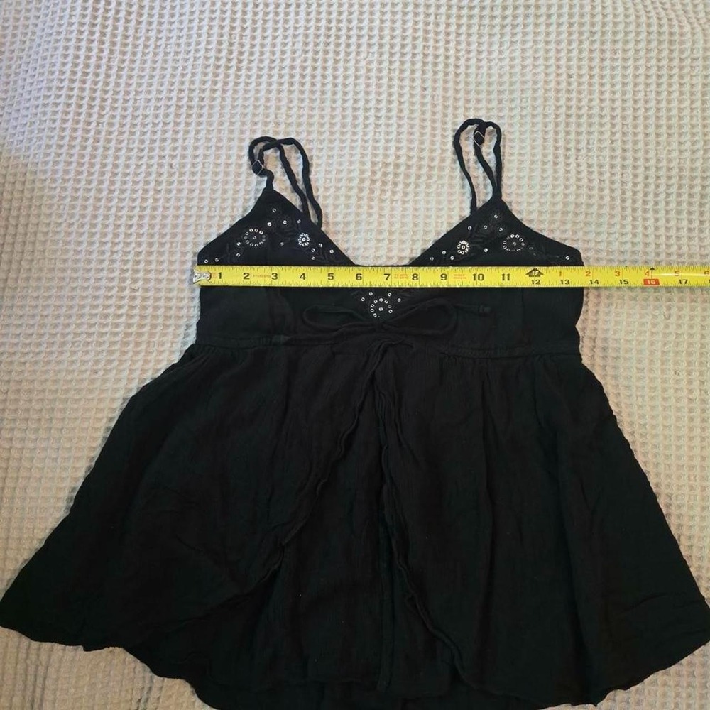 Hollister Y2K Black Sequin Embroidered Camisole Top Open Front Tie - Picture 8 of 8